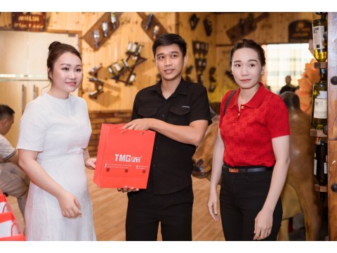 Khoảng khắc đáng nhớ 